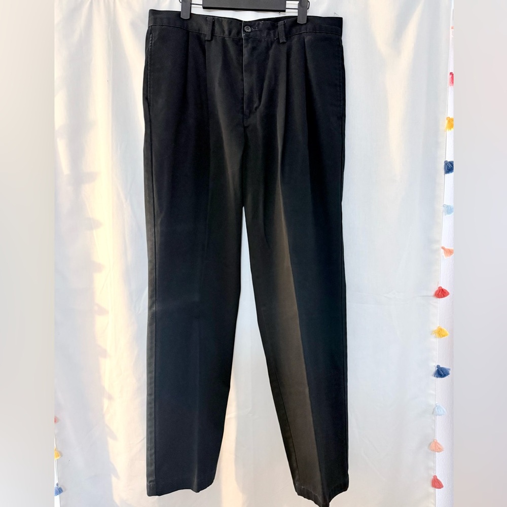 Dockers Men's Classic Black Dress Pants